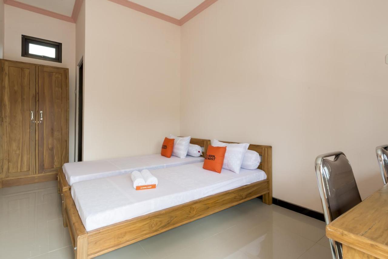 คูลคอสต์ ชาเรียะฮ์ เนียร์ Upn เวเทแรน Hotel Medokanayu ภายนอก รูปภาพ